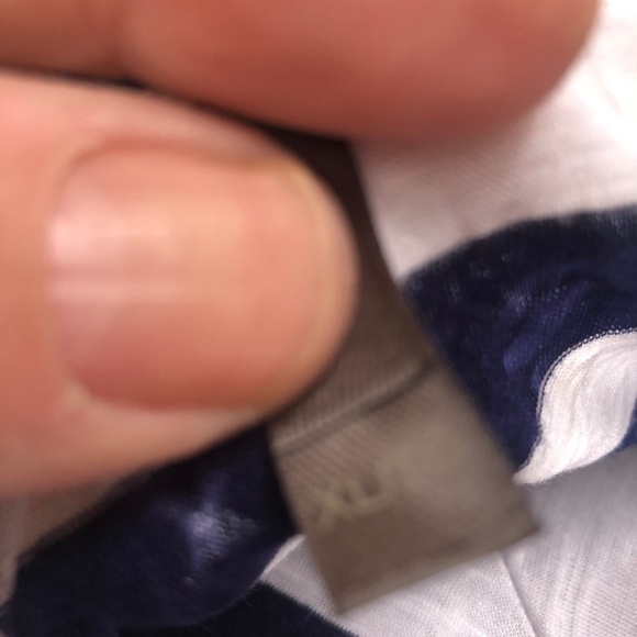 Denver Hayes xl blue and white sleeveless top for those special boat cruises - Picture 5 of 6